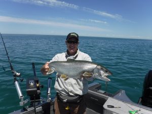 https://fishfulthinking.ca/wp/wp-content/uploads/2019/02/Lake-Ontario-Laker-2016-300x225.jpg